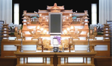 大光殿しずか メイン祭壇